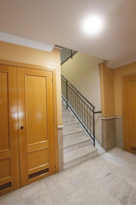 Sevilla Clasica: Amigos Y Familia. Parking Gratis! Екстер'єр фото