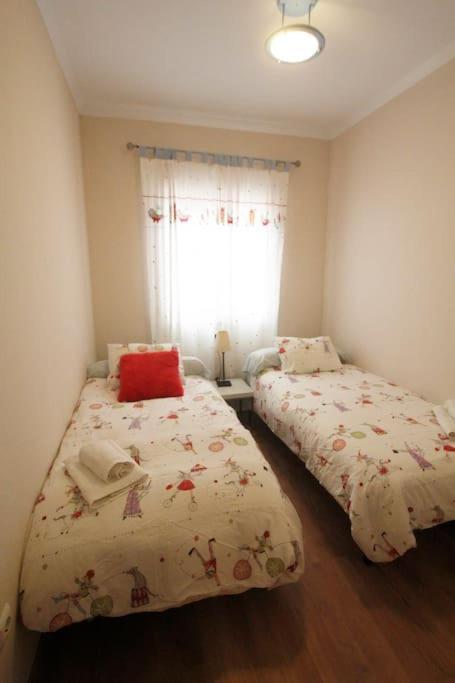 Sevilla Clasica: Amigos Y Familia. Parking Gratis! Екстер'єр фото
